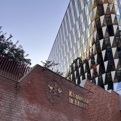 KI with Aula Medica in the background